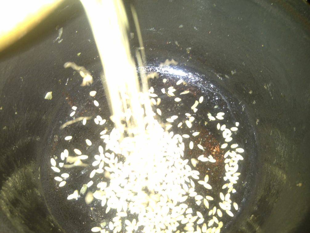 Add another tablespoon of Olive oil and heat, then add in the barley